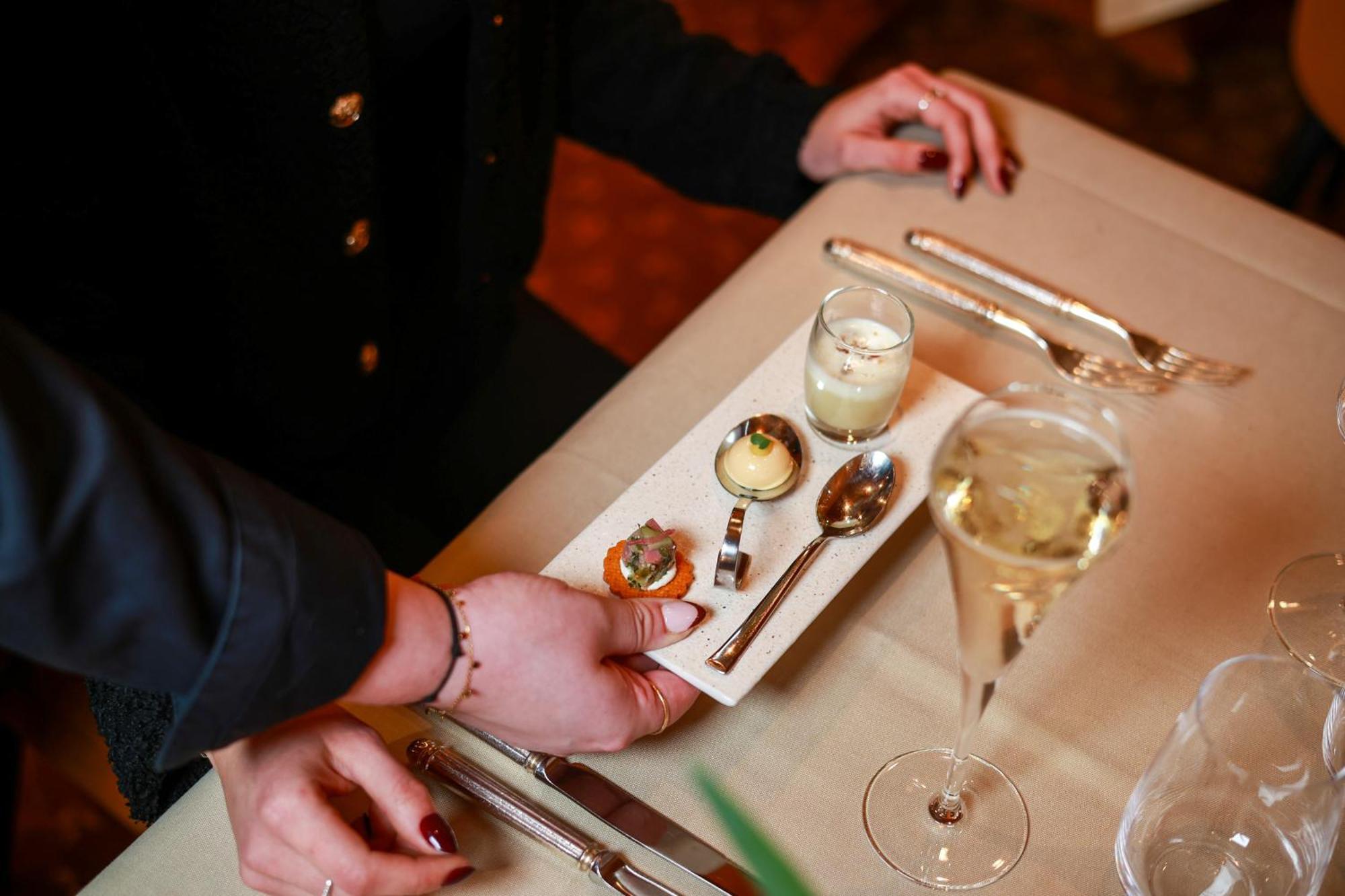 - Restaurant Le Cerf&spa